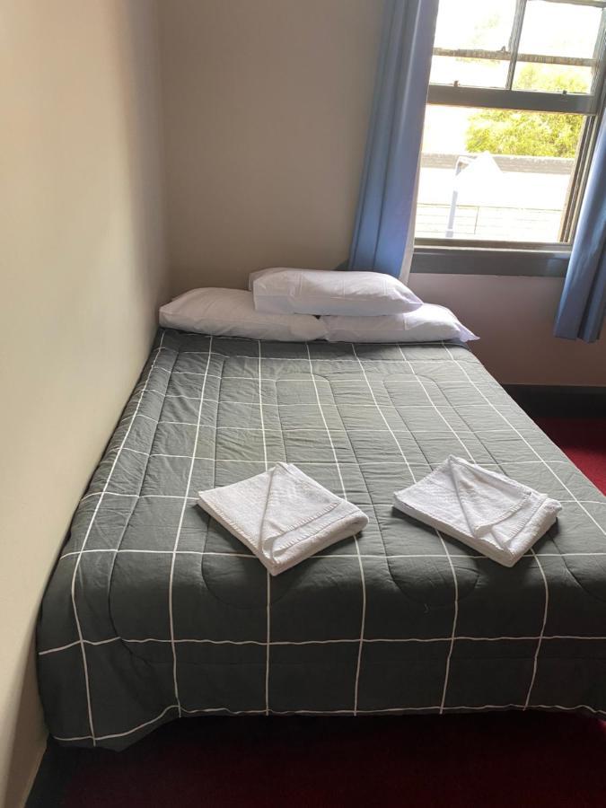 Bayview Hotel - Batemans Bay Bagian luar foto