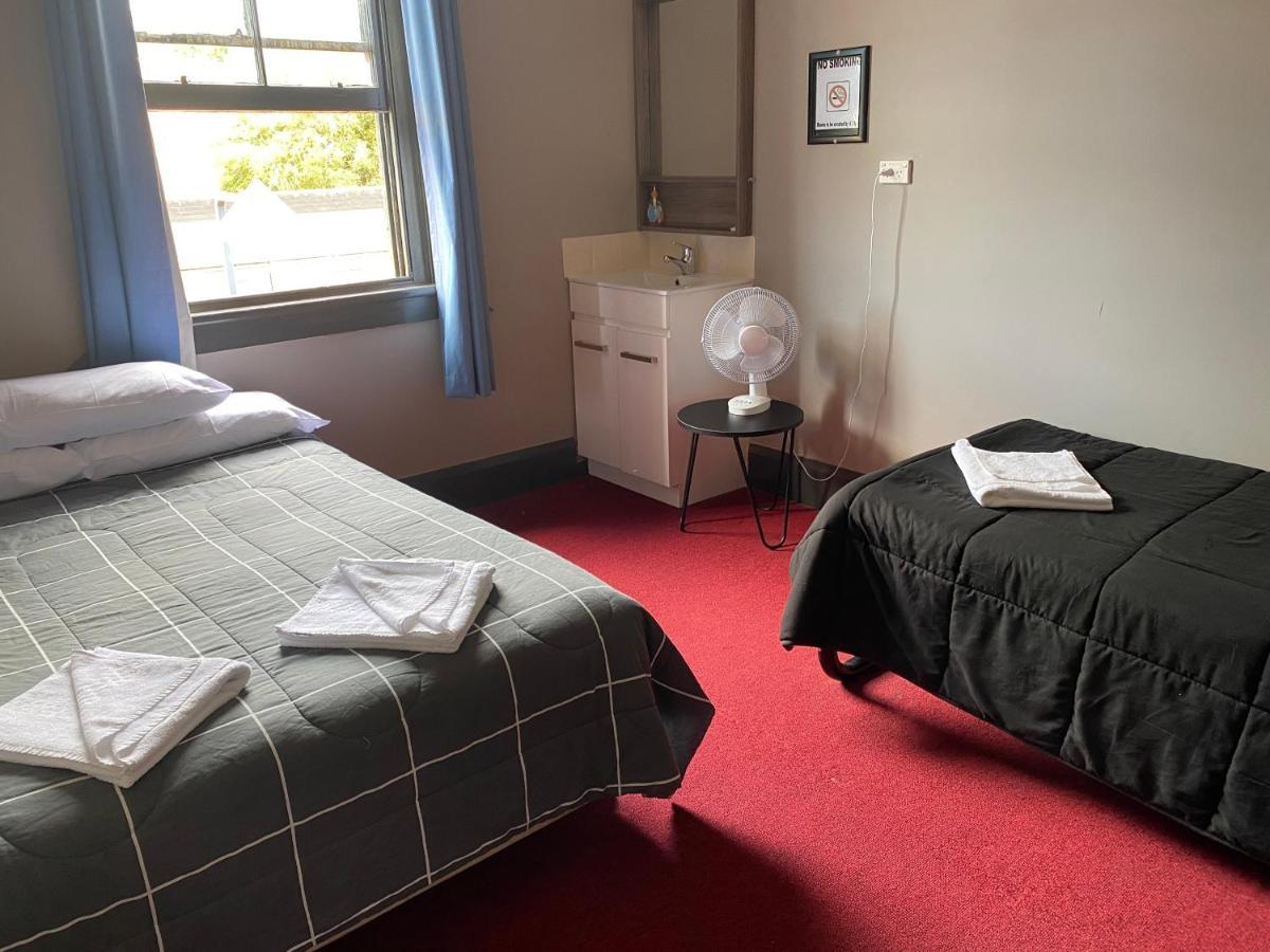 Bayview Hotel - Batemans Bay Bagian luar foto