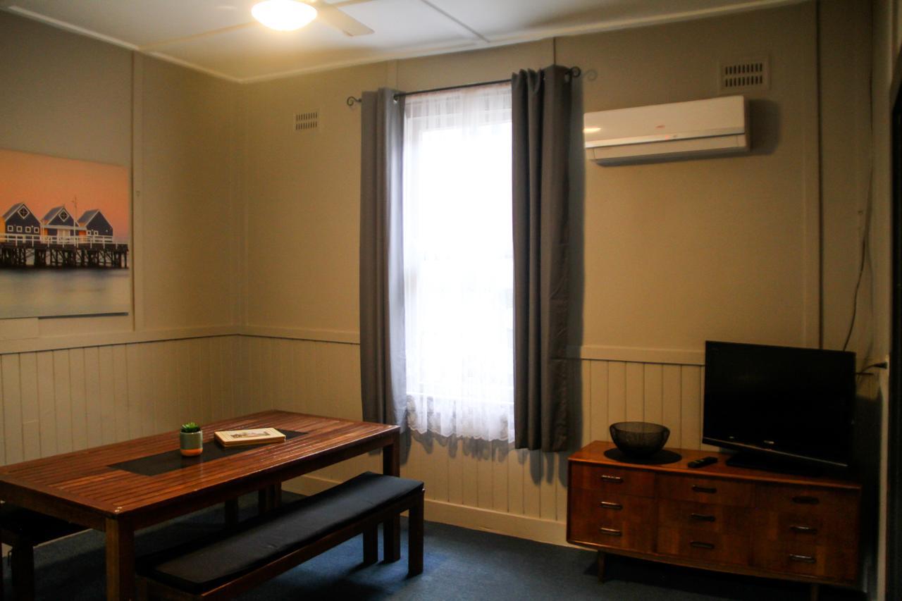 Bayview Hotel - Batemans Bay Bagian luar foto
